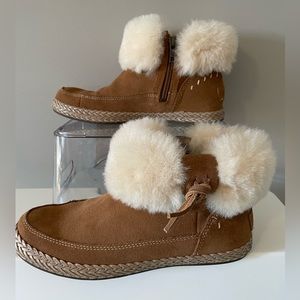 Ugg ELOWEN Moccasin Ankle Boots
